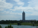 Vorschaubild dscf09754_Millenium_Tower_mit_Bahnbruecke_Donau_Wien.jpg 