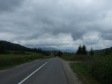 Vorschaubild dscf_F30-2_012450_Strasse_D42,_Dorf_Saborsko,_dahinter_das_Mala-Kapela-Gebirge.jpg 